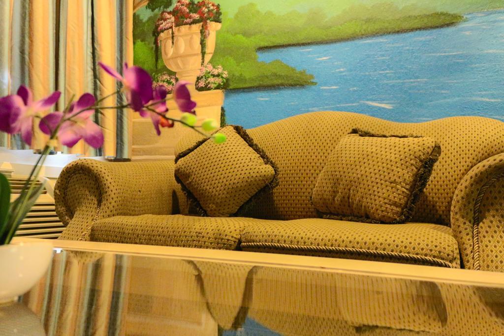 The Symphony Inn & Suites Χιούστον Δωμάτιο φωτογραφία